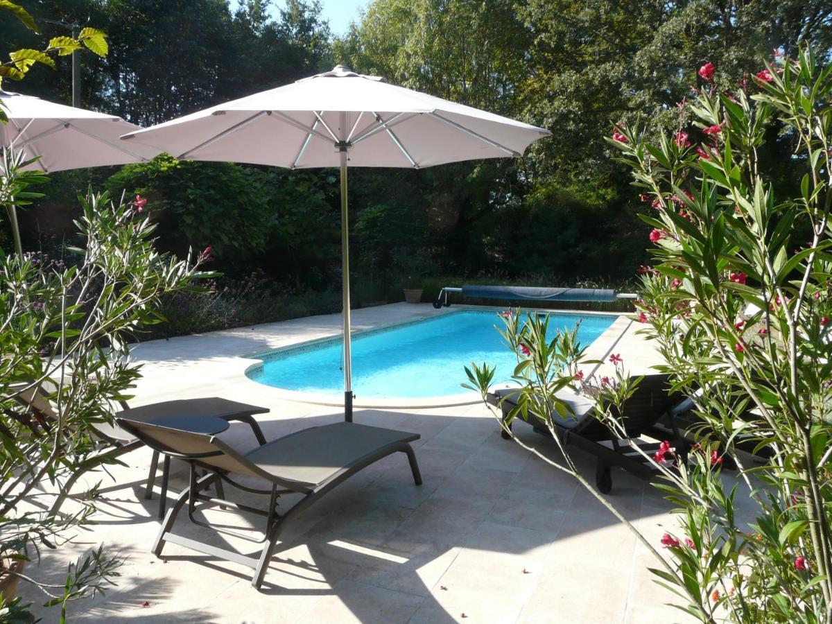 Le Manoir Des Tuileries Bed & Breakfast Rouffilhac ภายนอก รูปภาพ